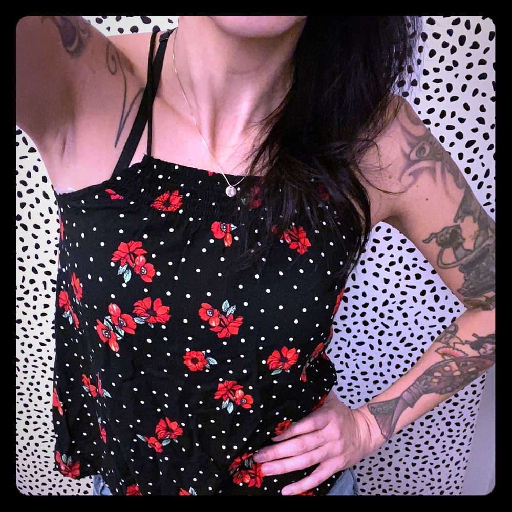 Spaghetti strap floral tank top flowy